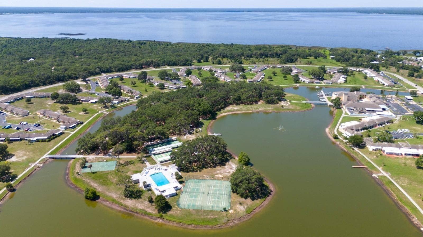 5005 CLUB CIRCLE, Lake Wales, FL 33854 5005 CLUB CIRCLE, Lake Wales, FL 33854