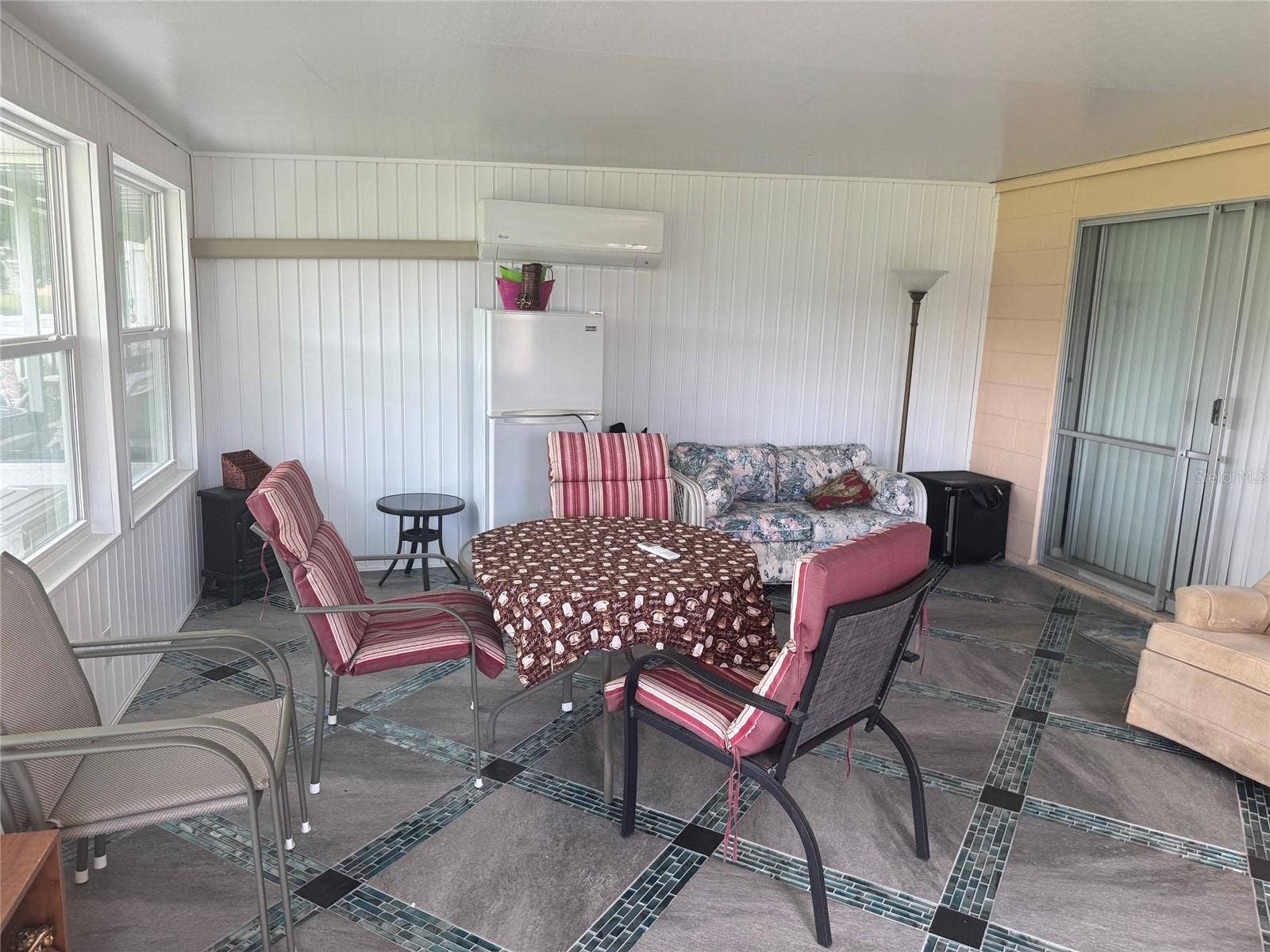 4607 CLUB CIRCLE, Lake Wales, FL 33854 4607 CLUB CIRCLE, Lake Wales, FL 33854