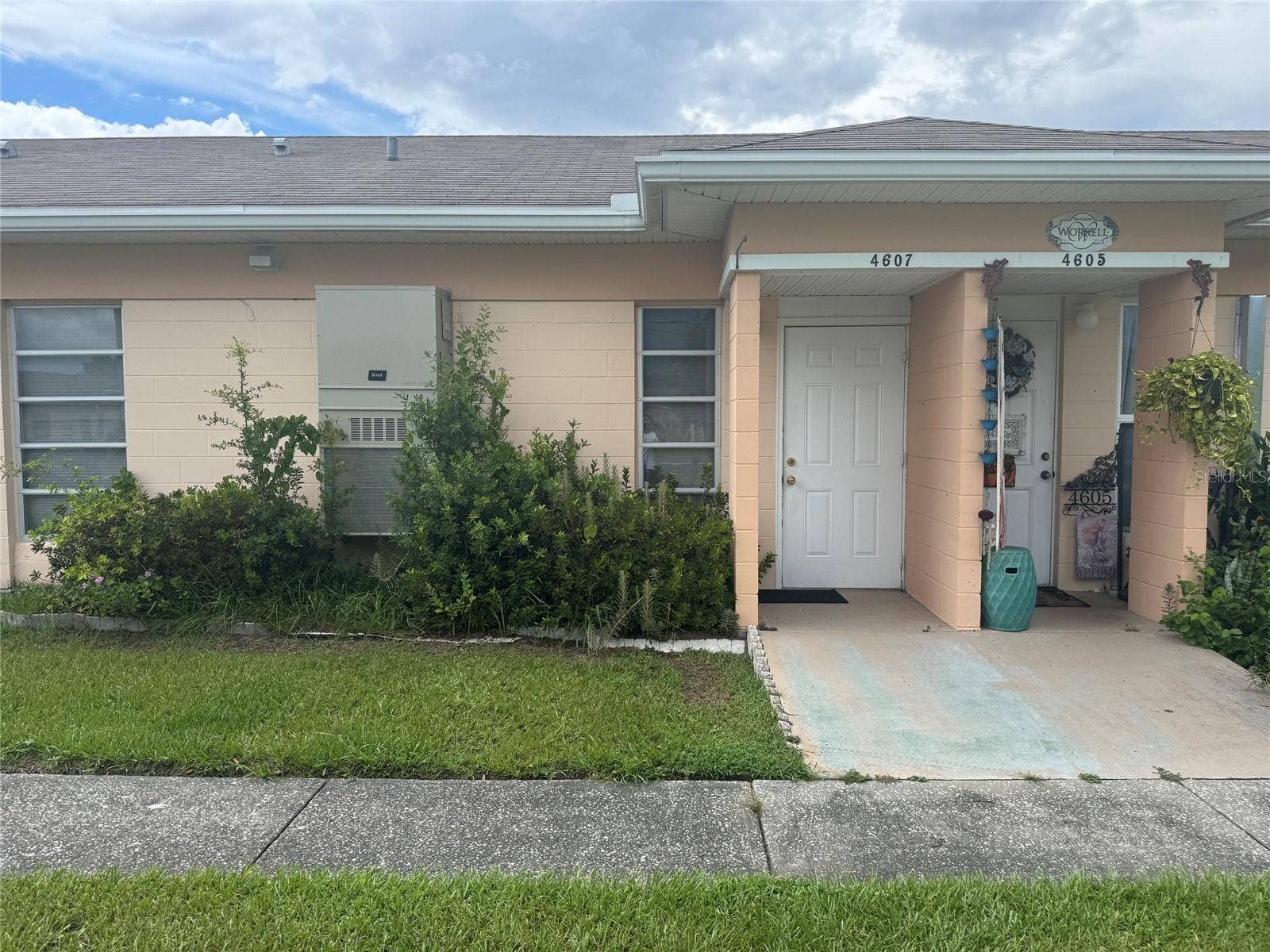 4607 CLUB CIRCLE, Lake Wales, FL 33854 4607 CLUB CIRCLE, Lake Wales, FL 33854