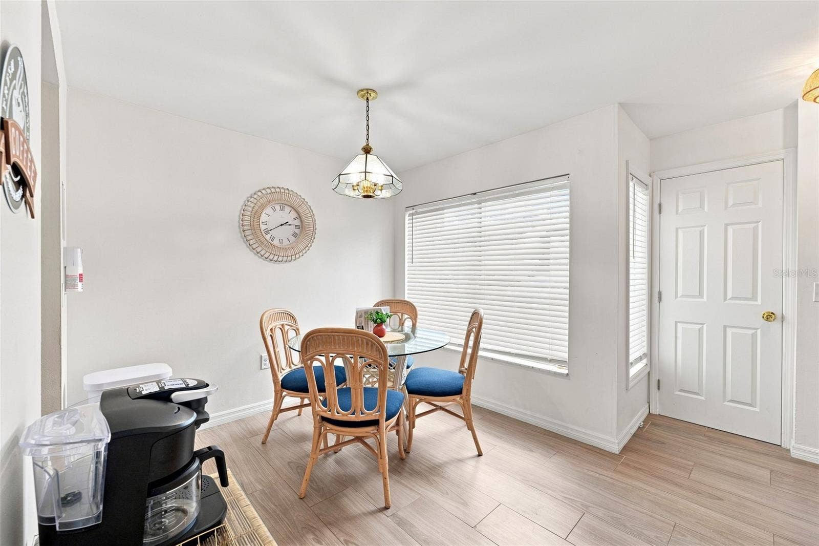 4215 E BAY DRIVE, #1403, Clearwater, FL 33764 4215 E BAY DRIVE, #1403, Clearwater, FL 33764