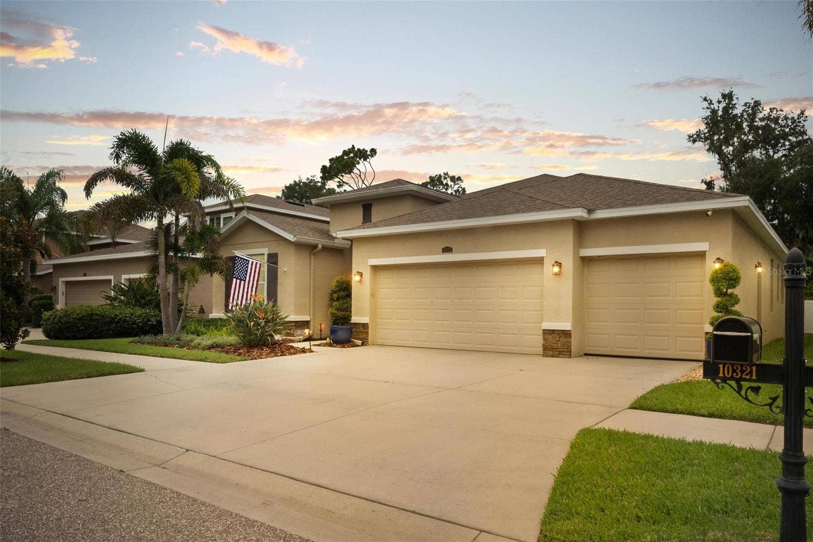 10321 RIVERDALE RISE DRIVE, Riverview, FL 33578