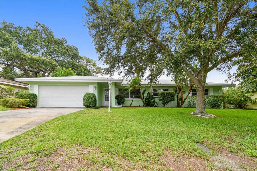Property photo for 2111 LANAI AVENUE, Belleair Bluffs, FL