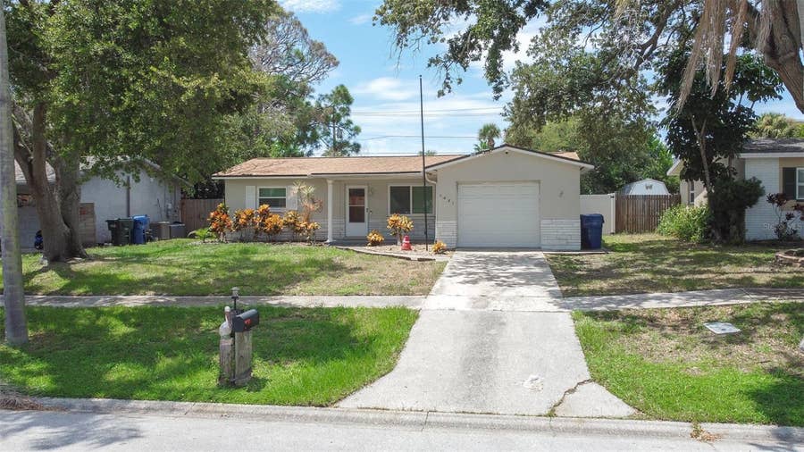 Property photo for 1021 SAN MARCO DRIVE, Largo, FL