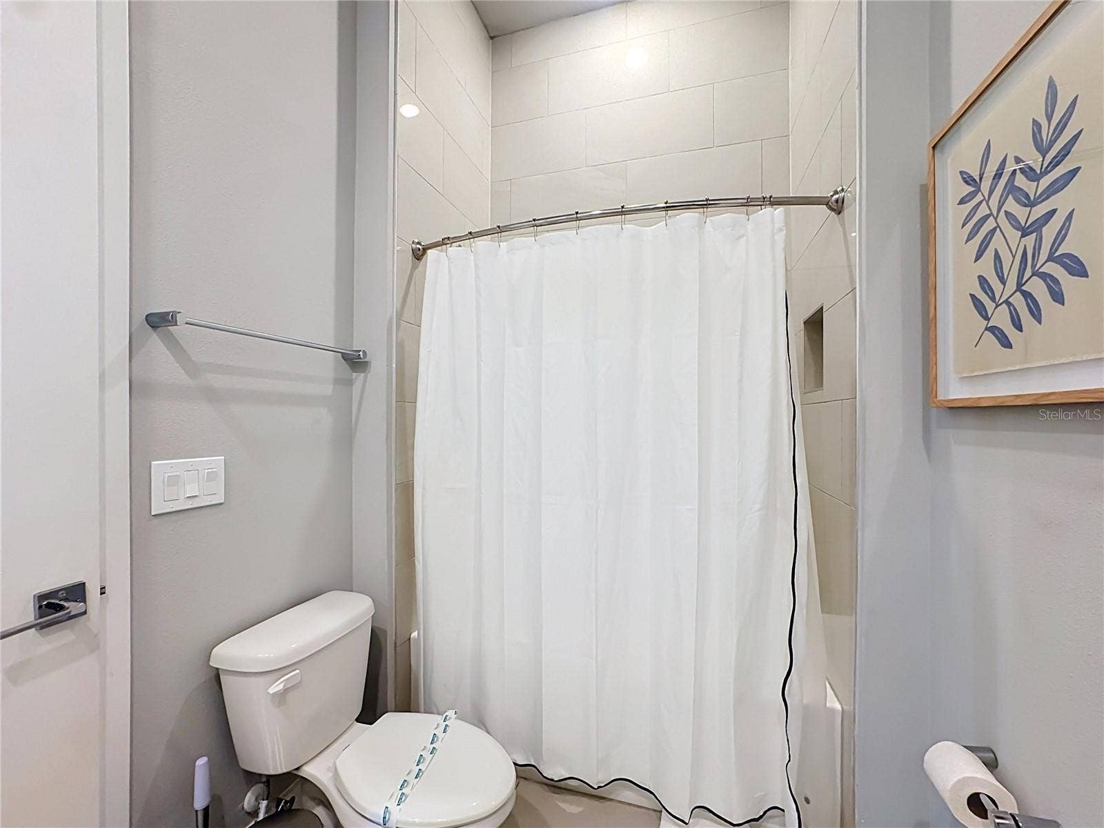 7740 SANDY RIDGE DRIVE, #215, Kissimmee, FL 34747 7740 SANDY RIDGE DRIVE, #215, Kissimmee, FL 34747