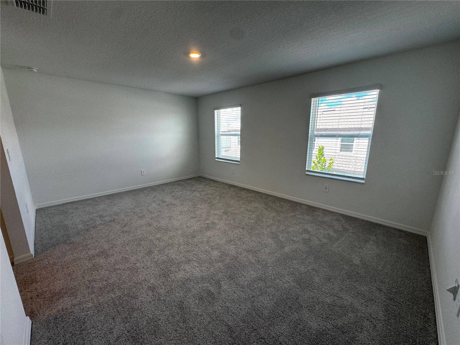 10149 TRUMPET HONEYSUCKLE WAY, San Antonio, FL 33576