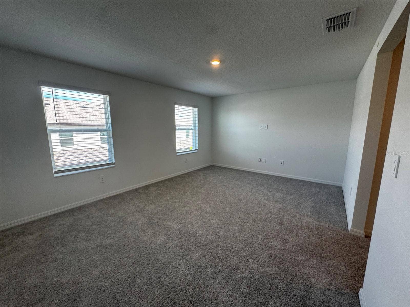 10149 TRUMPET HONEYSUCKLE WAY, San Antonio, FL 33576