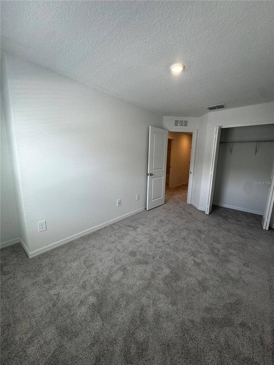 10149 TRUMPET HONEYSUCKLE WAY, San Antonio, FL 33576