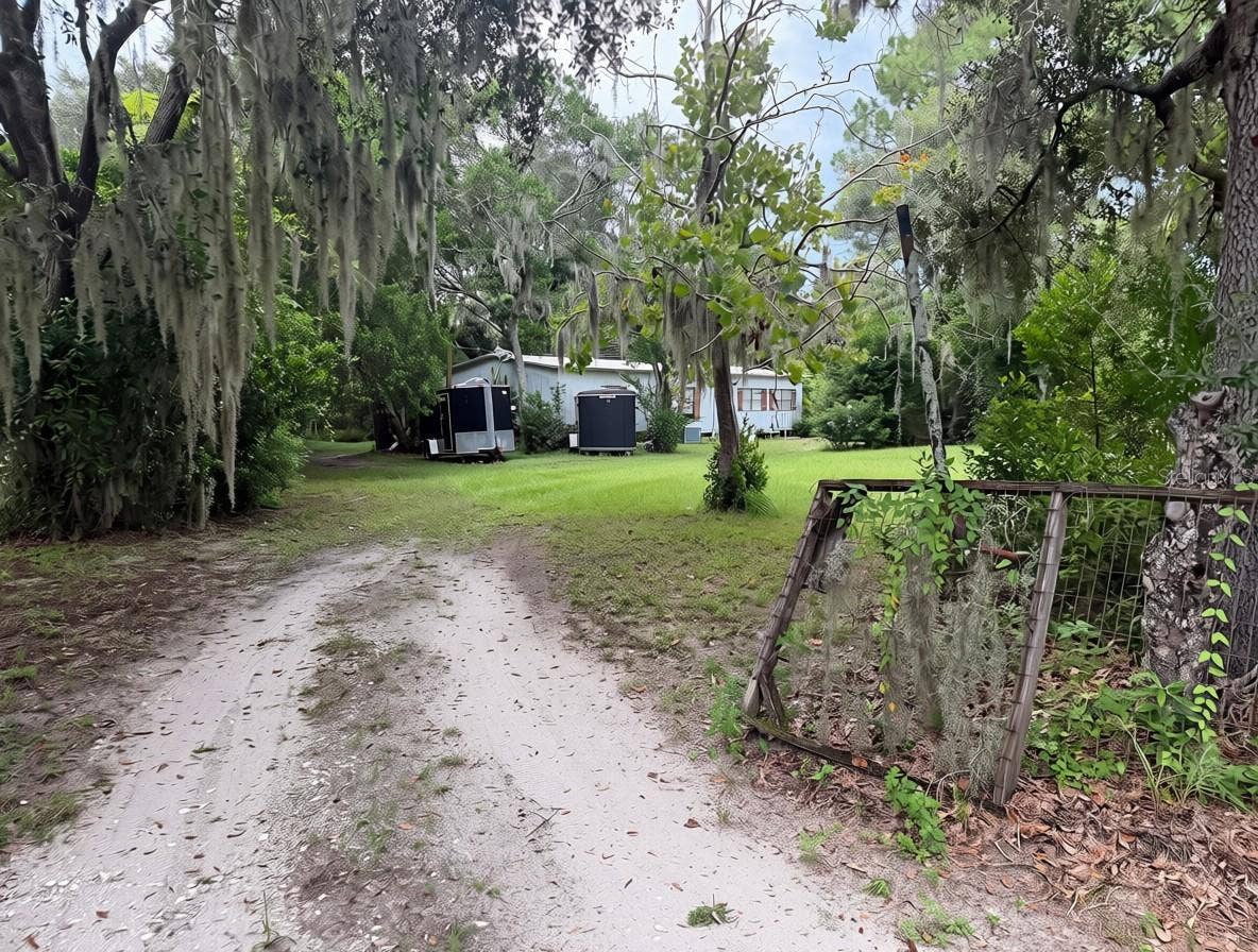 19201 DOVE ROAD, Land O Lakes, FL 34638 19201 DOVE ROAD, Land O Lakes, FL 34638