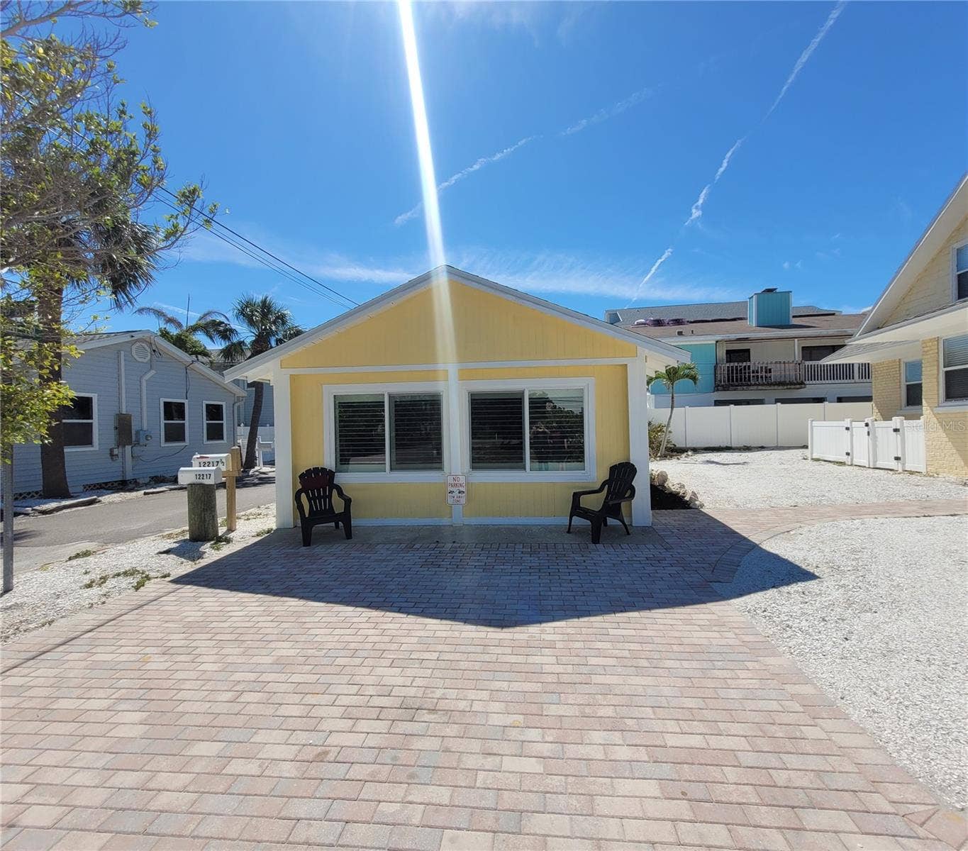 12217 1/2 SUNSHINE LANE, Treasure Island, FL 33706