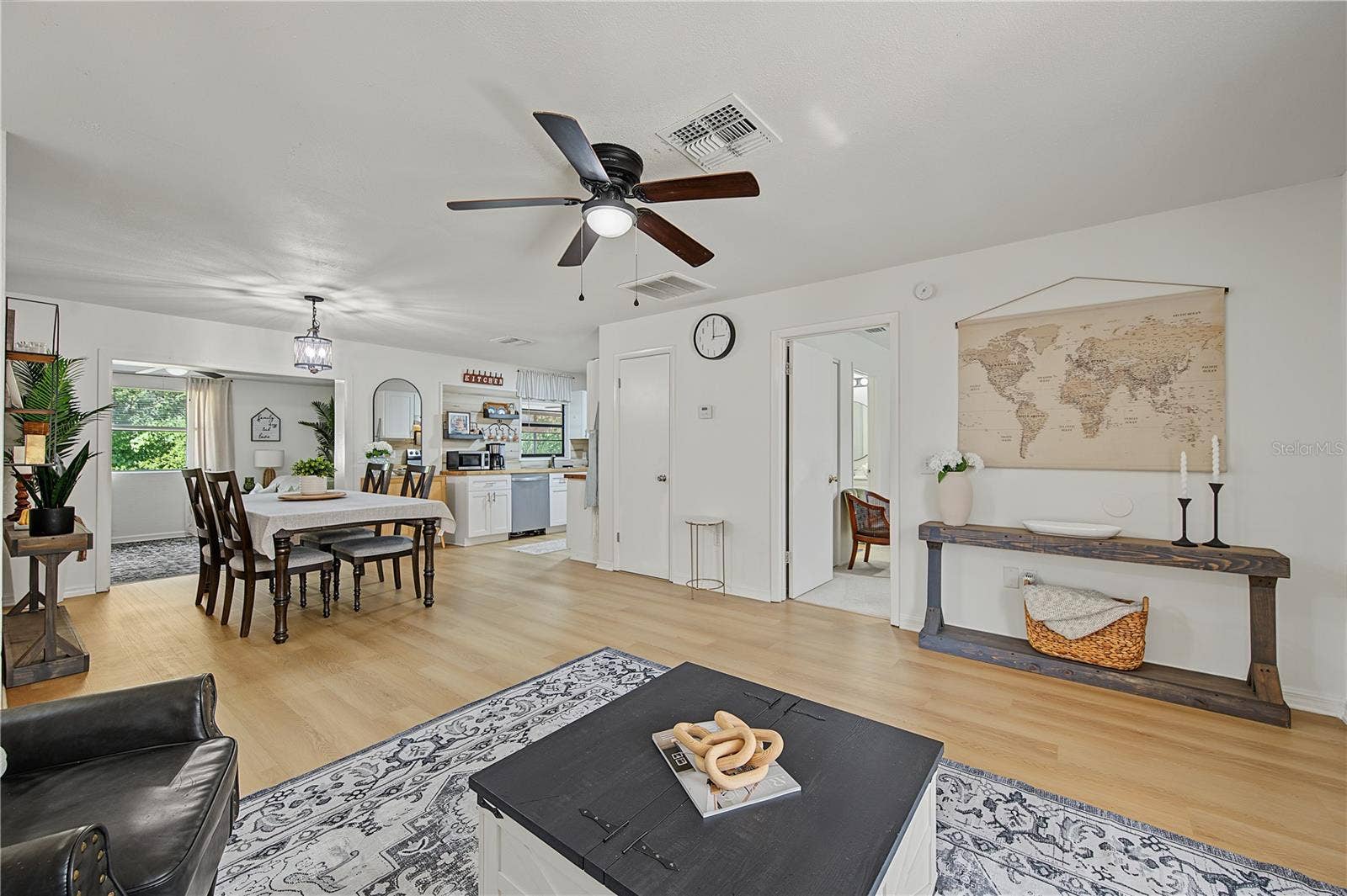12989 LINDEN DRIVE, Spring Hill, FL 34609 12989 LINDEN DRIVE, Spring Hill, FL 34609