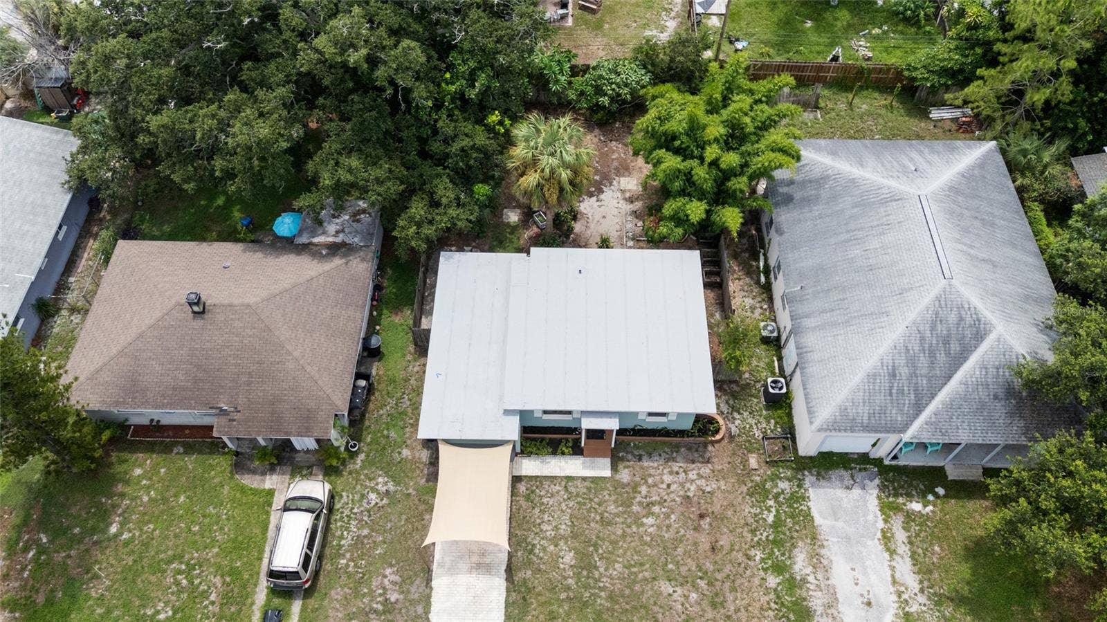 5410 14TH AVENUE S, Gulfport, FL 33707 Beautiful new roof!