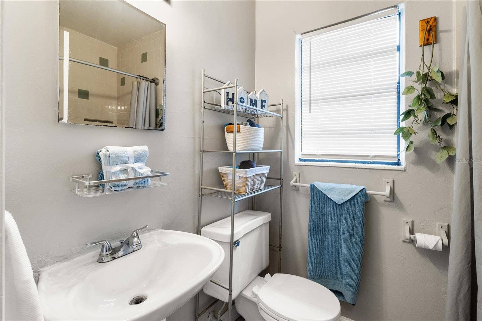 5410 14TH AVENUE S, Gulfport, FL 33707 5410 14TH AVENUE S, Gulfport, FL 33707