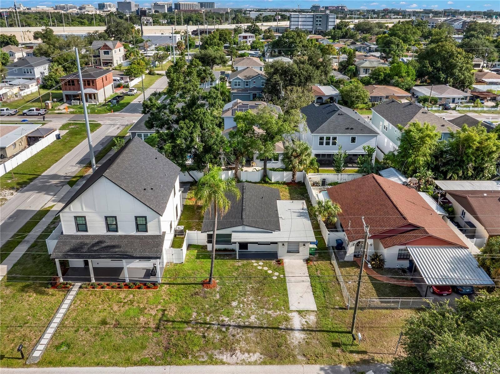 3923 W GRAY STREET, Tampa, FL 33609