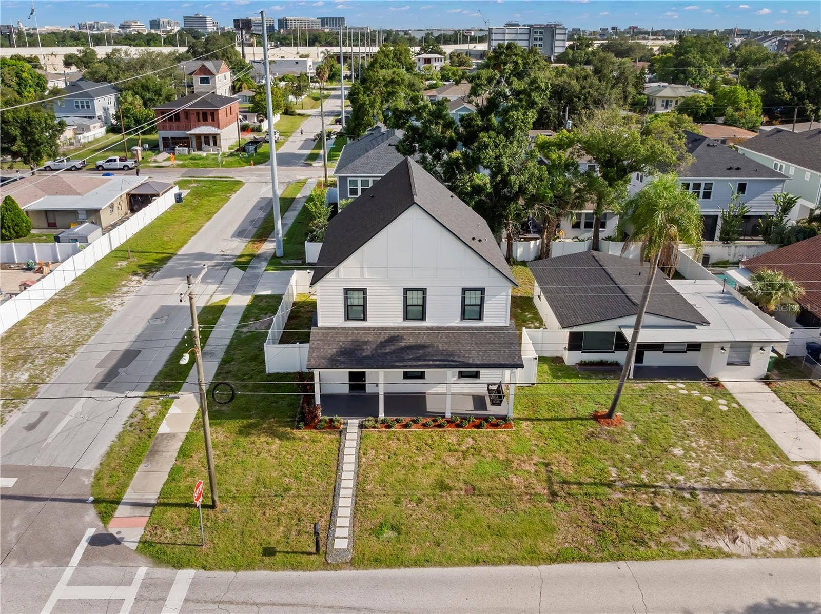3923 W GRAY STREET, Tampa, FL 33609