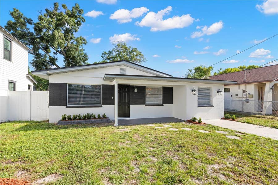 Property photo for 3921 W GRAY STREET, Tampa, FL