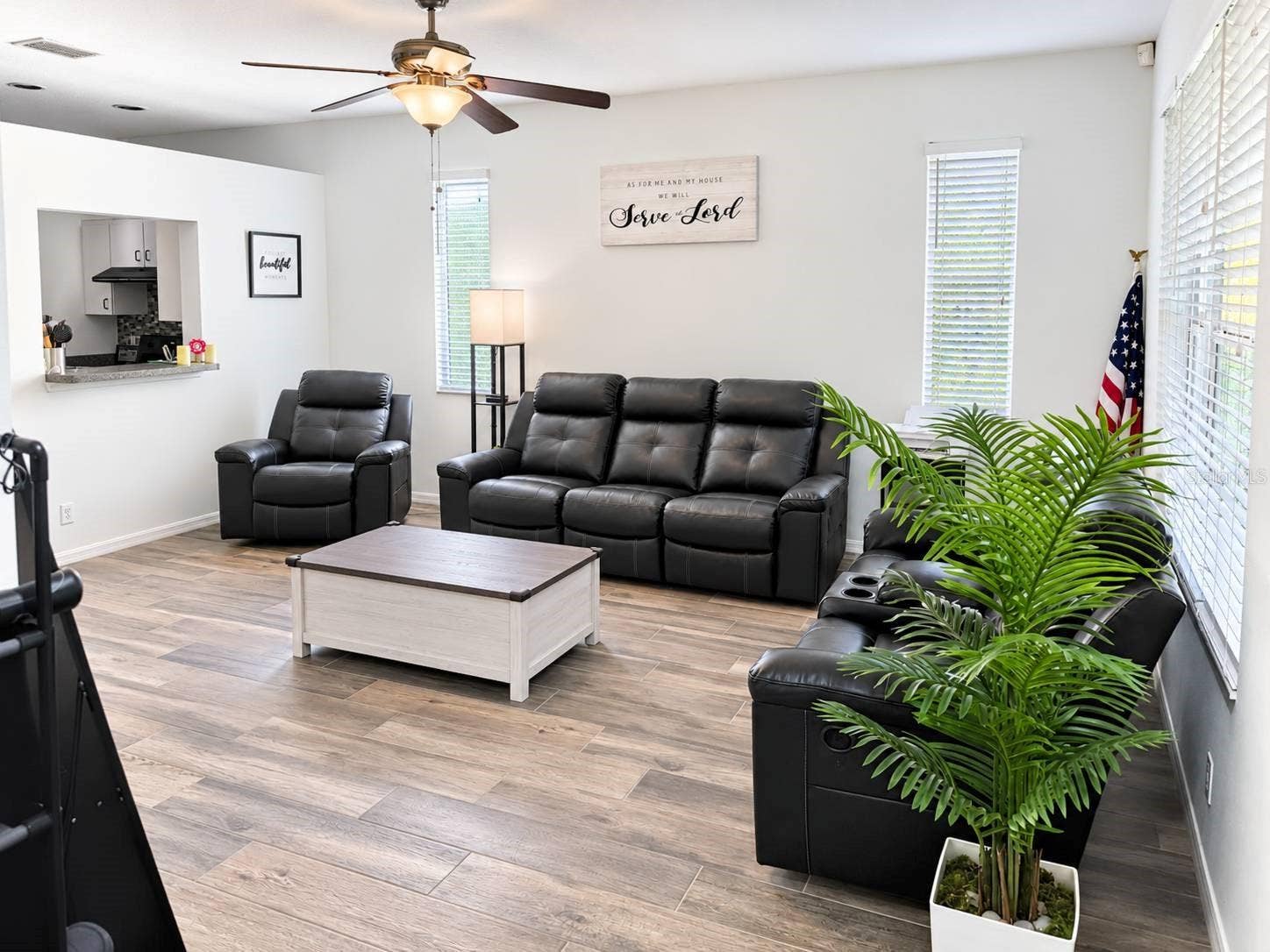 3328 70TH COURT E, Palmetto, FL 34221 3328 70TH COURT E, Palmetto, FL 34221