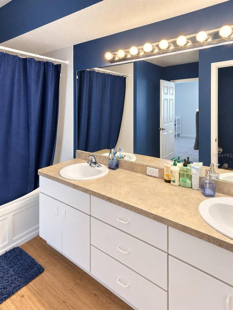 3328 70TH COURT E, Palmetto, FL 34221 3328 70TH COURT E, Palmetto, FL 34221
