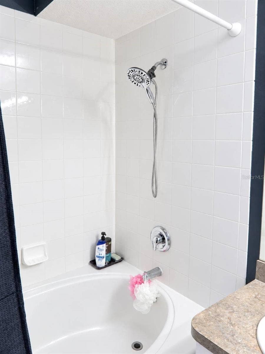 3328 70TH COURT E, Palmetto, FL 34221 3328 70TH COURT E, Palmetto, FL 34221