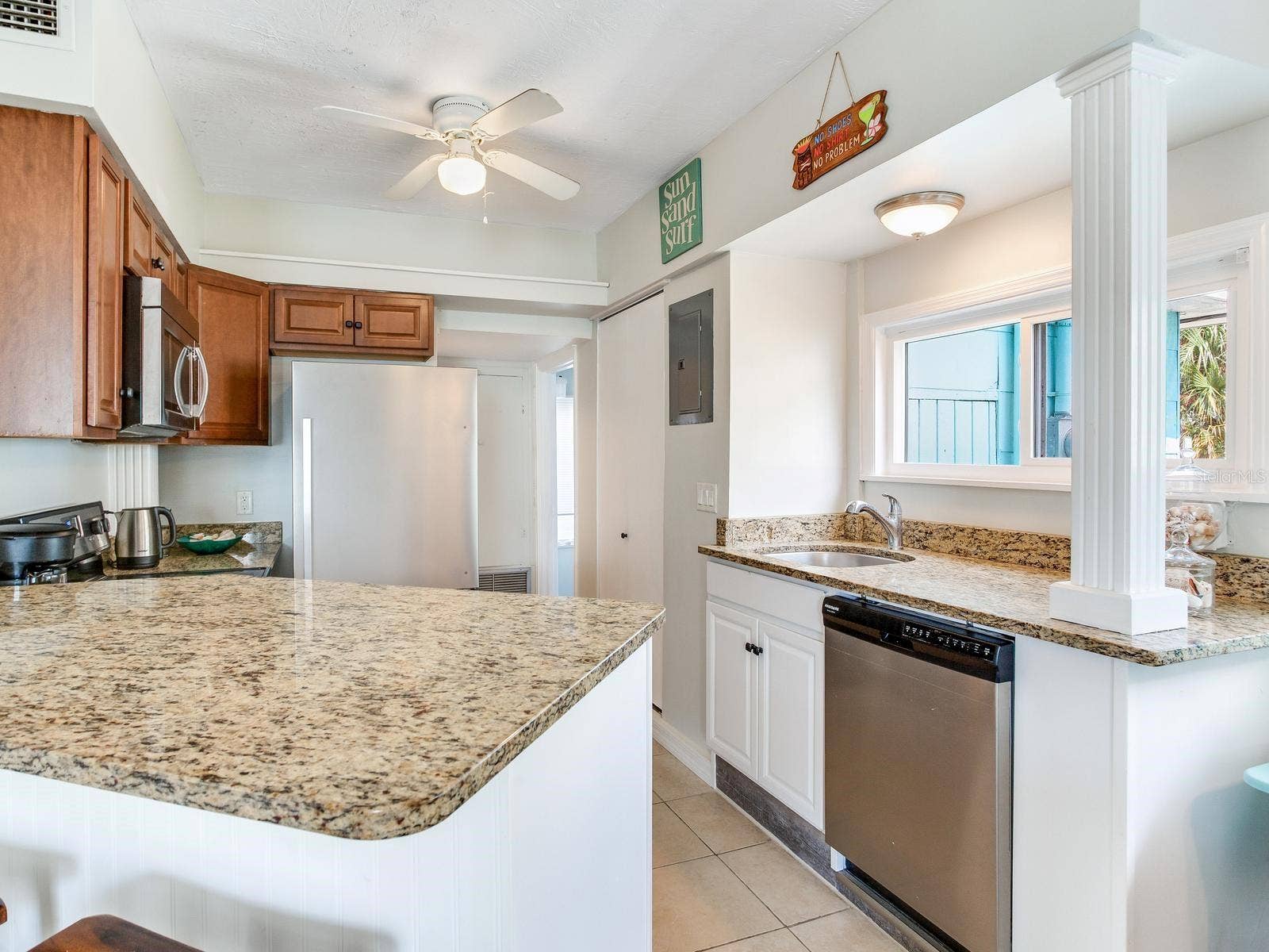 120 93RD AVENUE, Treasure Island, FL 33706 Kitchen