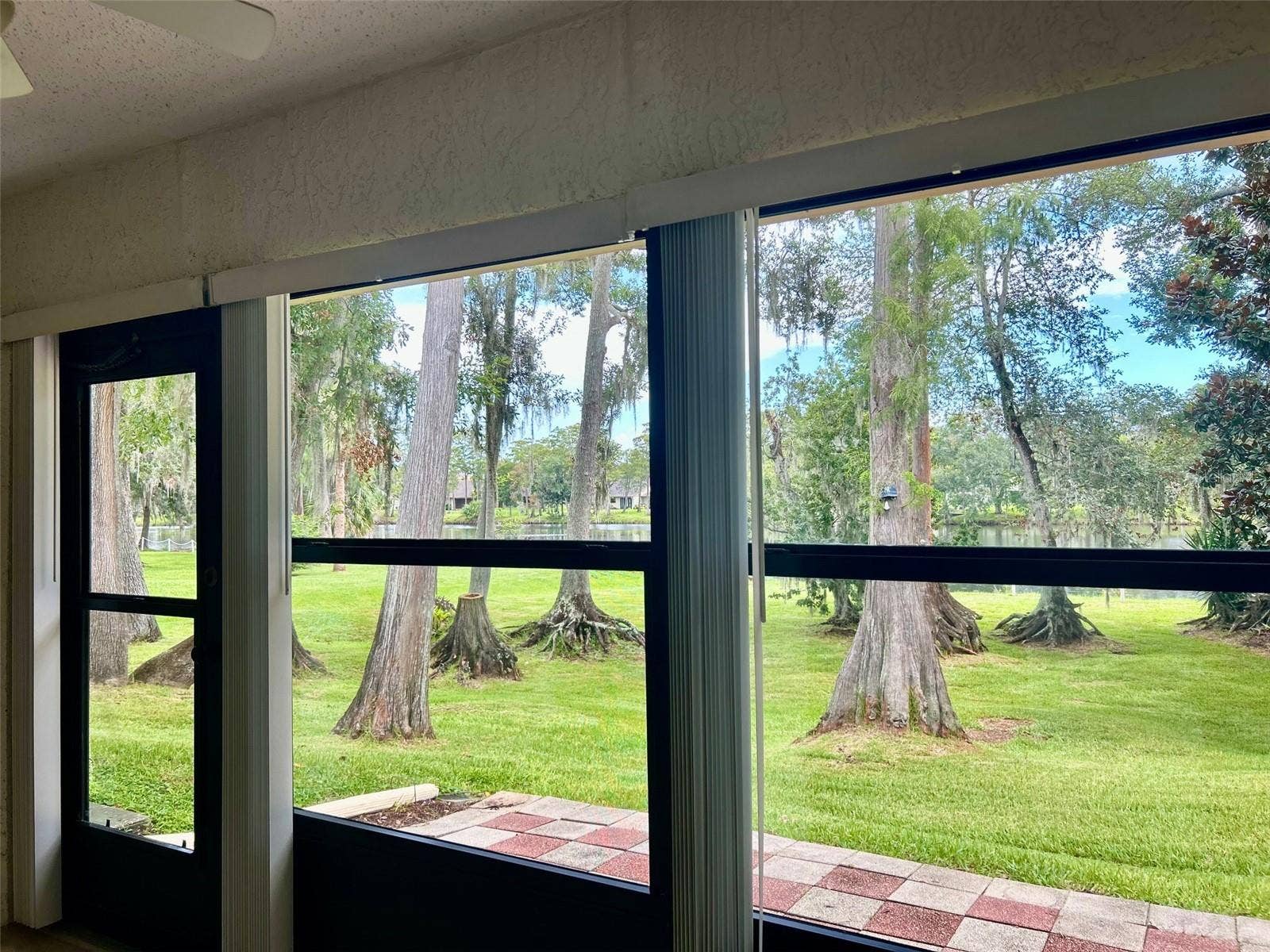 2529 OAKLEAF LANE, #30C, Clearwater, FL 33763 Enclosed Porch With Lake Views