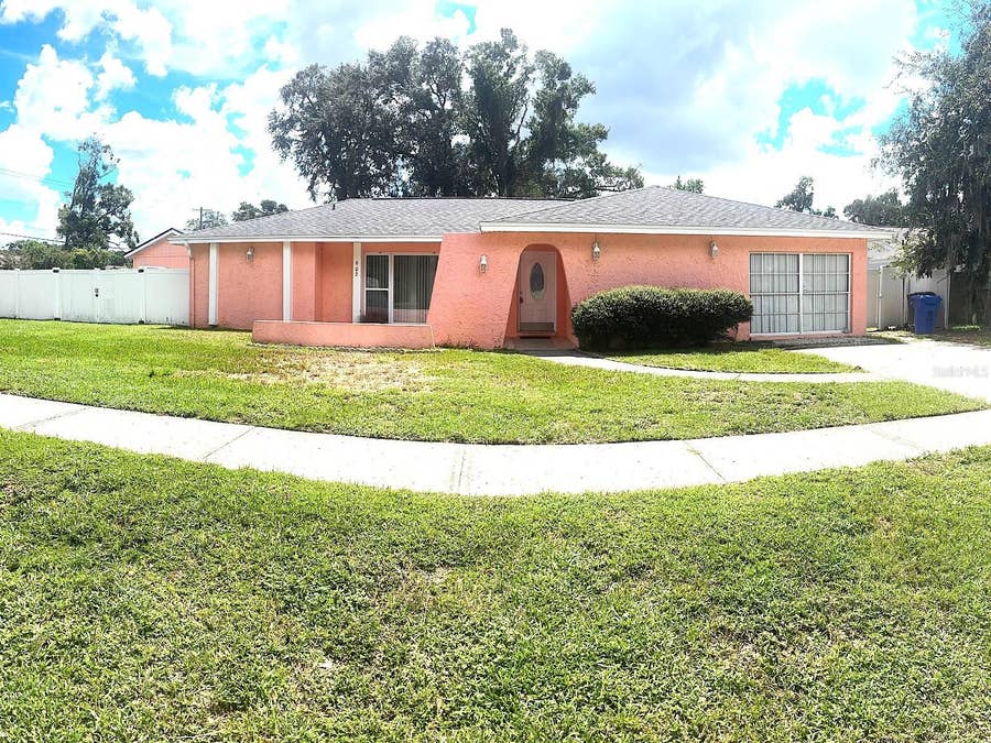 Property photo for 902 SAMY DRIVE, Tampa, FL