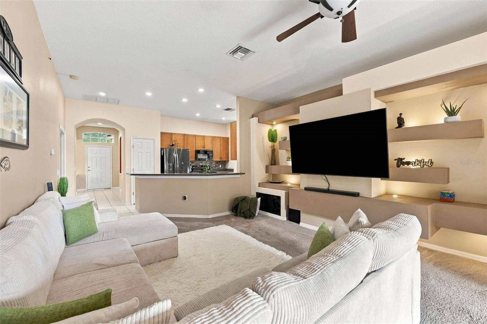 35136 DEERFIELD OAKS DRIVE, Zephyrhills, FL 33541 35136 DEERFIELD OAKS DRIVE, Zephyrhills, FL 33541