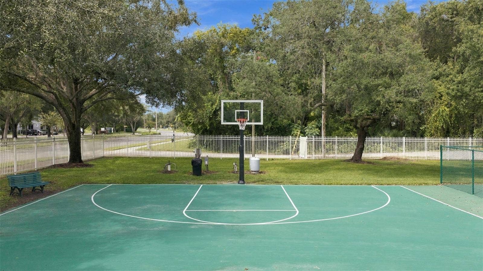35136 DEERFIELD OAKS DRIVE, Zephyrhills, FL 33541 35136 DEERFIELD OAKS DRIVE, Zephyrhills, FL 33541