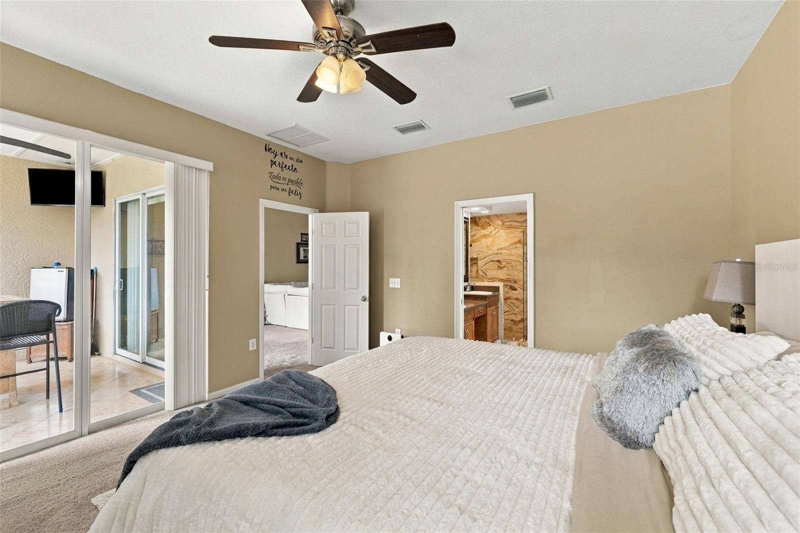 35136 DEERFIELD OAKS DRIVE, Zephyrhills, FL 33541 35136 DEERFIELD OAKS DRIVE, Zephyrhills, FL 33541