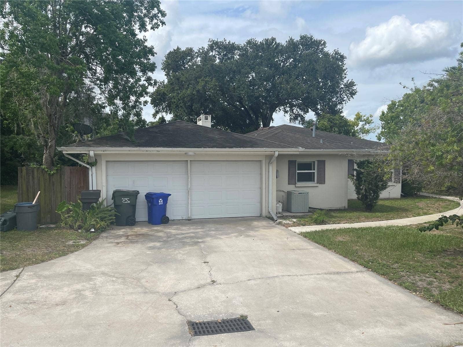 225 LAKE HOLLINGSWORTH DRIVE, Lakeland, FL 33803 225 LAKE HOLLINGSWORTH DRIVE, Lakeland, FL 33803