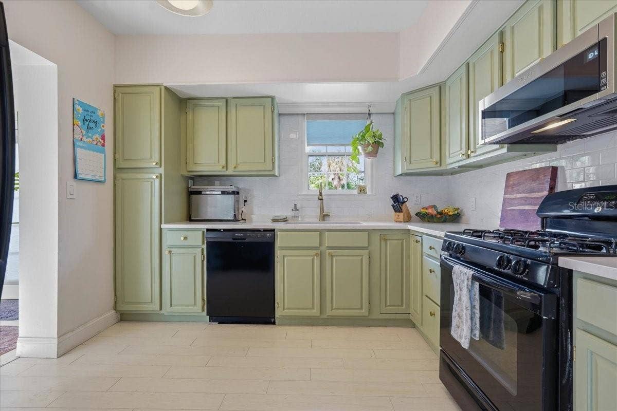 1161 SEDEEVA STREET, Clearwater, FL 33755 1161 SEDEEVA STREET, Clearwater, FL 33755