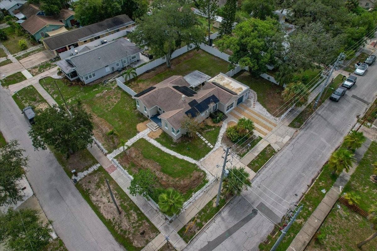 1161 SEDEEVA STREET, Clearwater, FL 33755 1161 SEDEEVA STREET, Clearwater, FL 33755