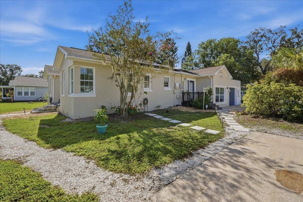 1161 SEDEEVA STREET, Clearwater, FL 33755 1161 SEDEEVA STREET, Clearwater, FL 33755