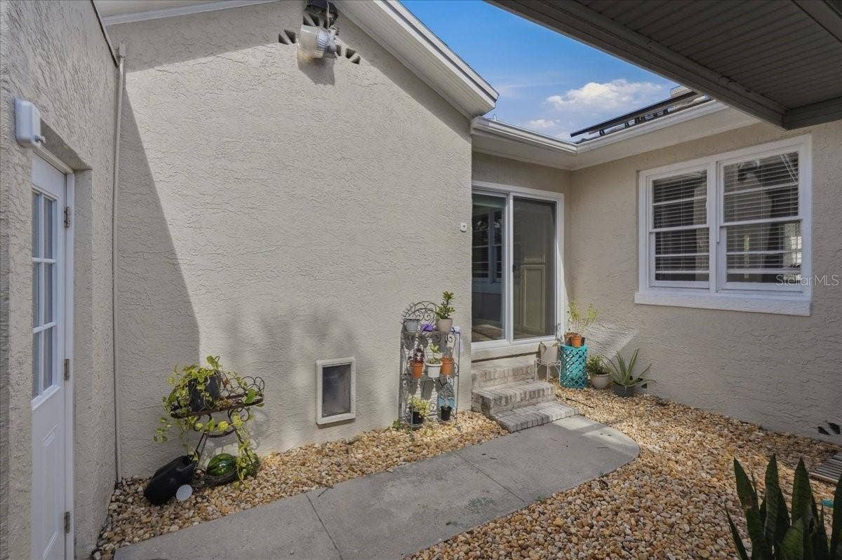 1161 SEDEEVA STREET, Clearwater, FL 33755 1161 SEDEEVA STREET, Clearwater, FL 33755