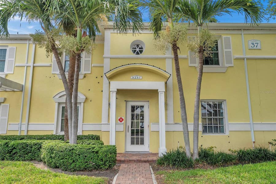 Property photo for 5257 BEACH DRIVE SE, #D, St Petersburg, FL