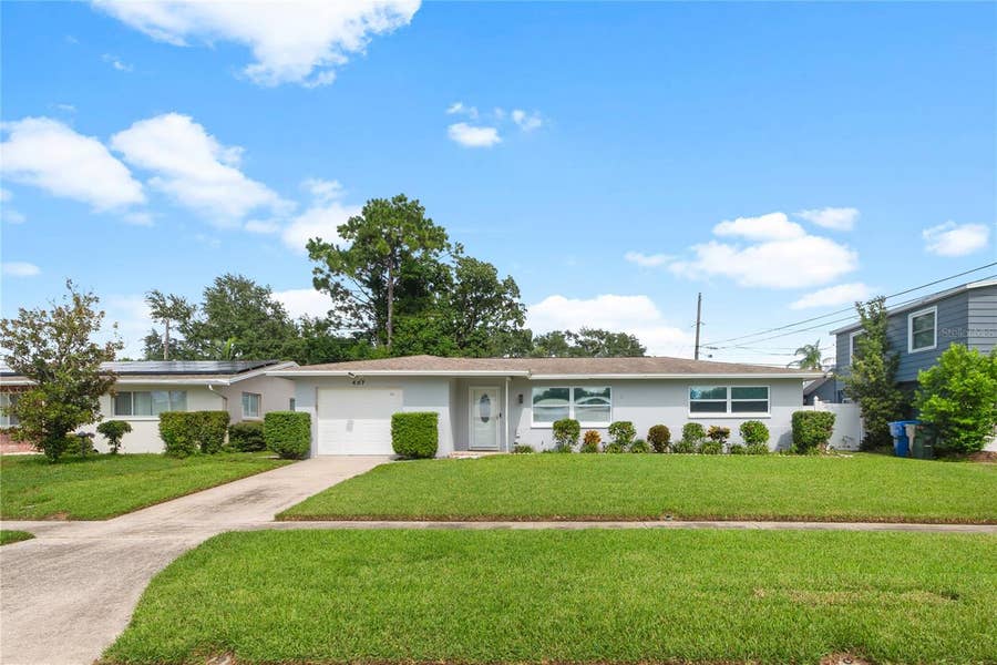 Property photo for 487 LAKE HILL LANE, Largo, FL