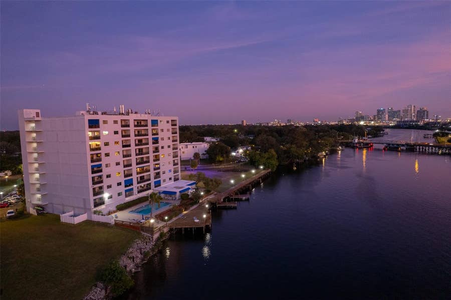 Property photo for 2780 N RIVERSIDE DRIVE, #805, Tampa, FL