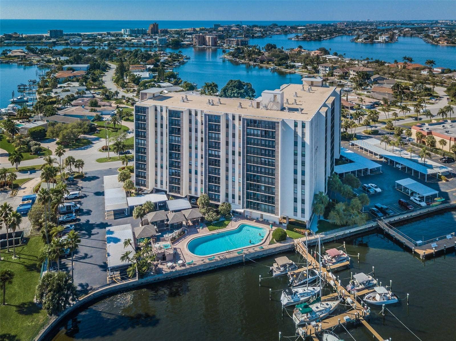 10355 PARADISE BOULEVARD, #711, Treasure Island, FL 33706 10355 PARADISE BOULEVARD, #711, Treasure Island, FL 33706