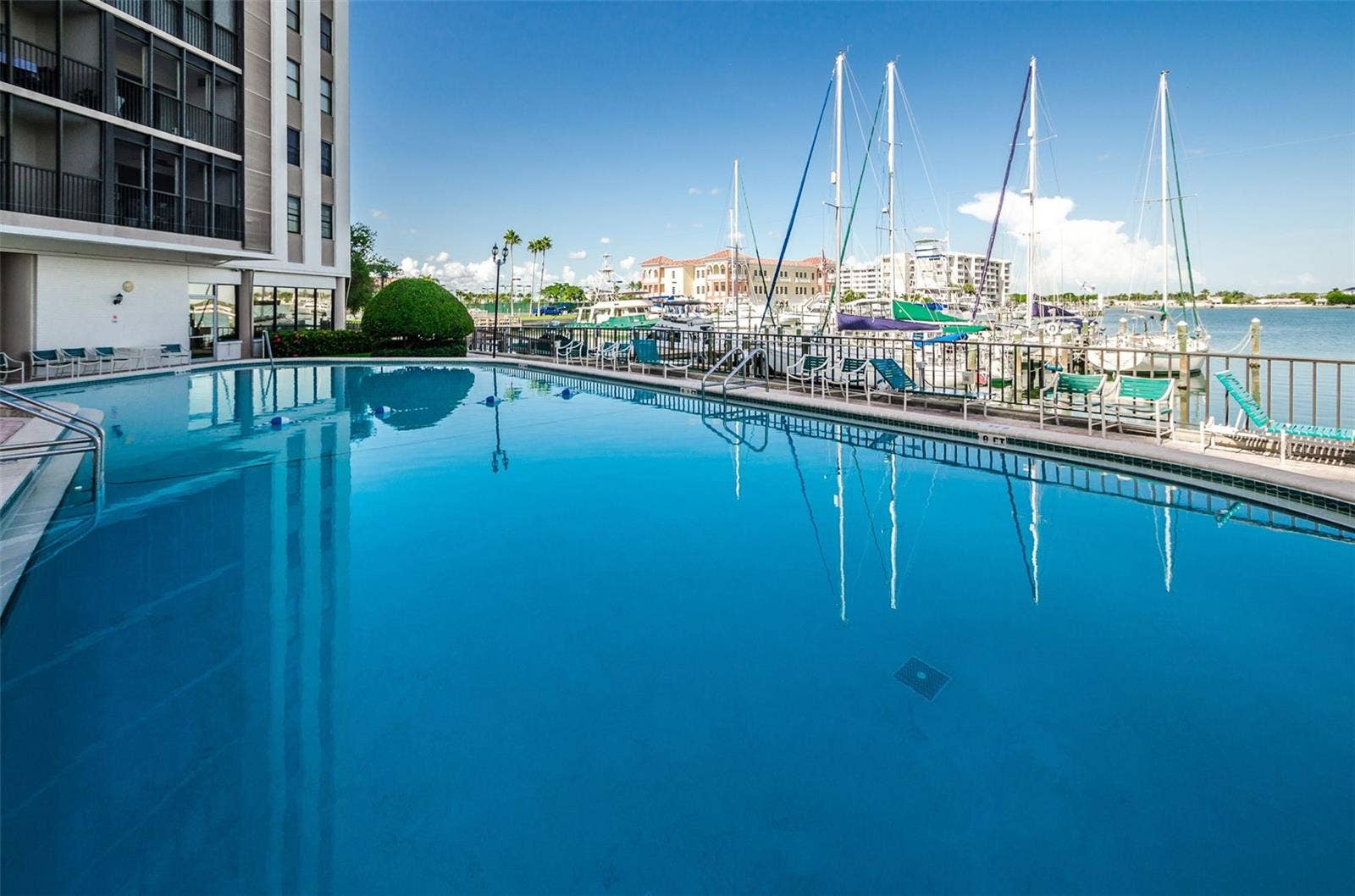10355 PARADISE BOULEVARD, #711, Treasure Island, FL 33706 10355 PARADISE BOULEVARD, #711, Treasure Island, FL 33706