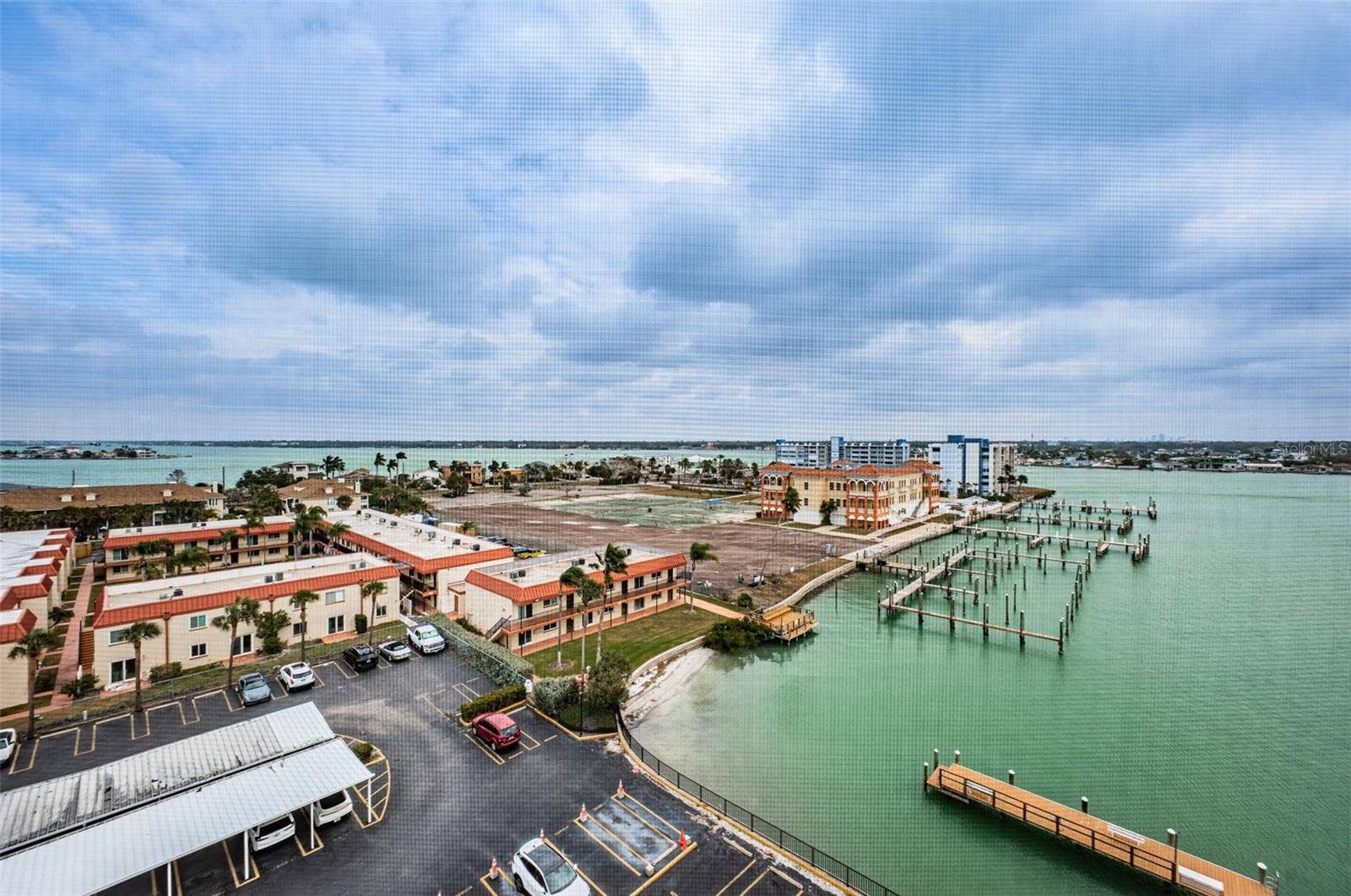 10355 PARADISE BOULEVARD, #711, Treasure Island, FL 33706 10355 PARADISE BOULEVARD, #711, Treasure Island, FL 33706