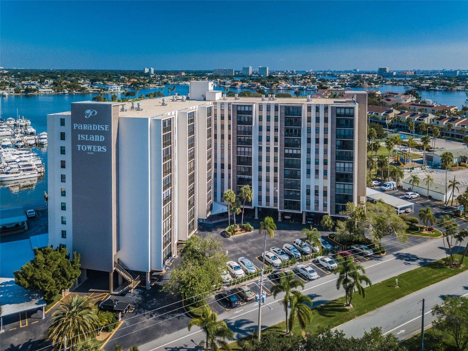 10355 PARADISE BOULEVARD, #711, Treasure Island, FL 33706 10355 PARADISE BOULEVARD, #711, Treasure Island, FL 33706