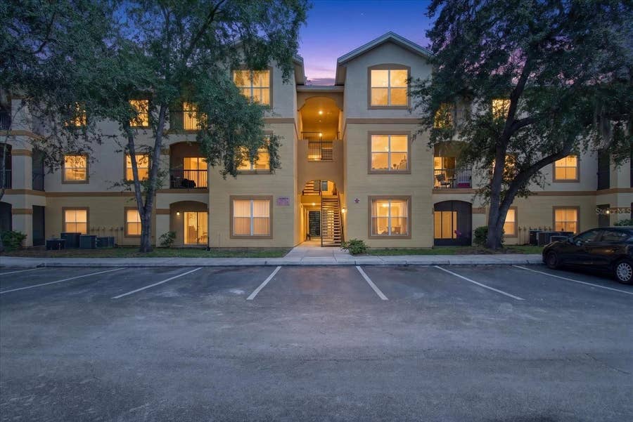 Property photo for 5608 PINNACLE HEIGHTS CIRCLE, #305, Tampa, FL