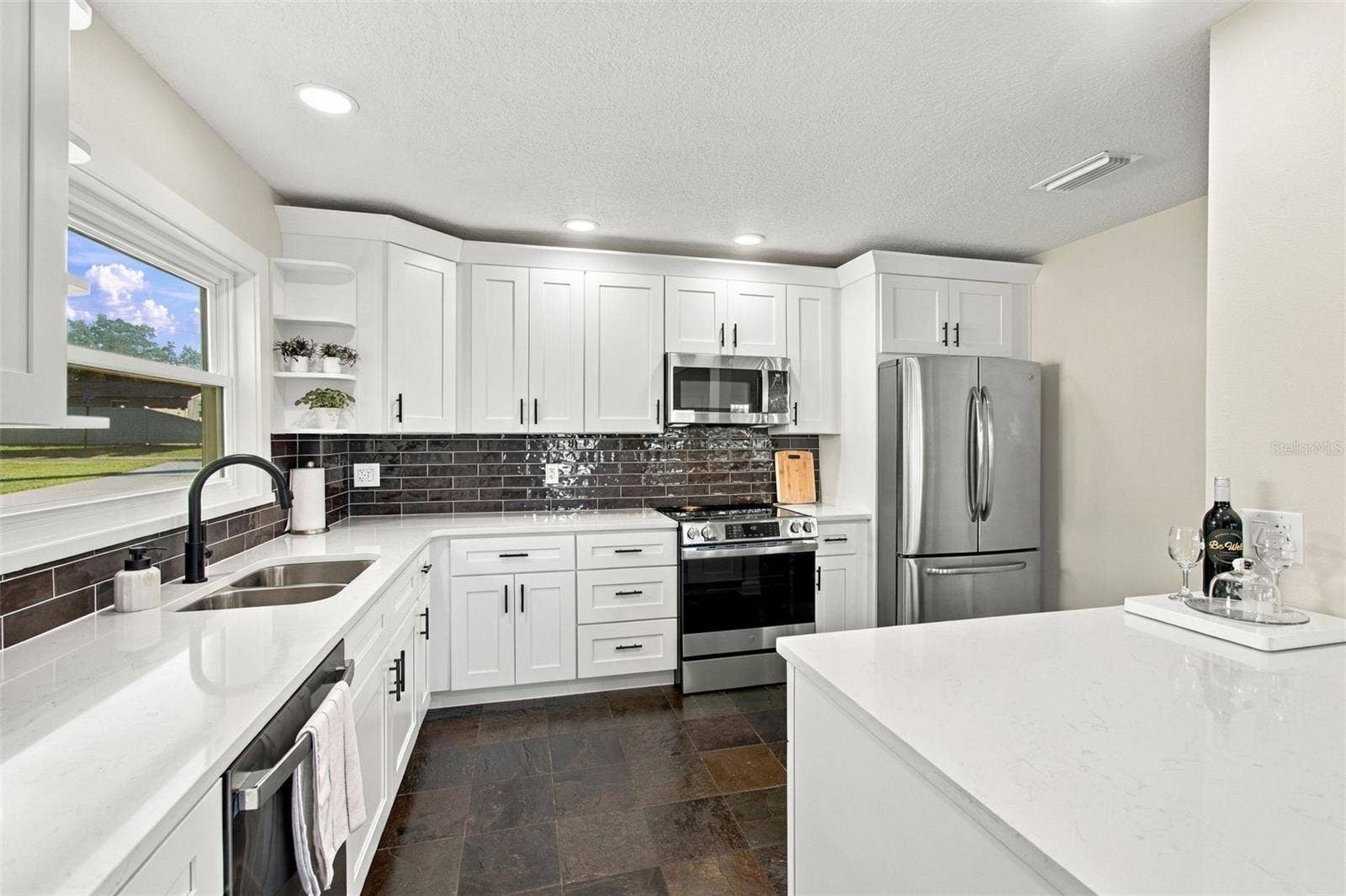 3021 W SITKA STREET, Tampa, FL 33614 3021 W SITKA STREET, Tampa, FL 33614