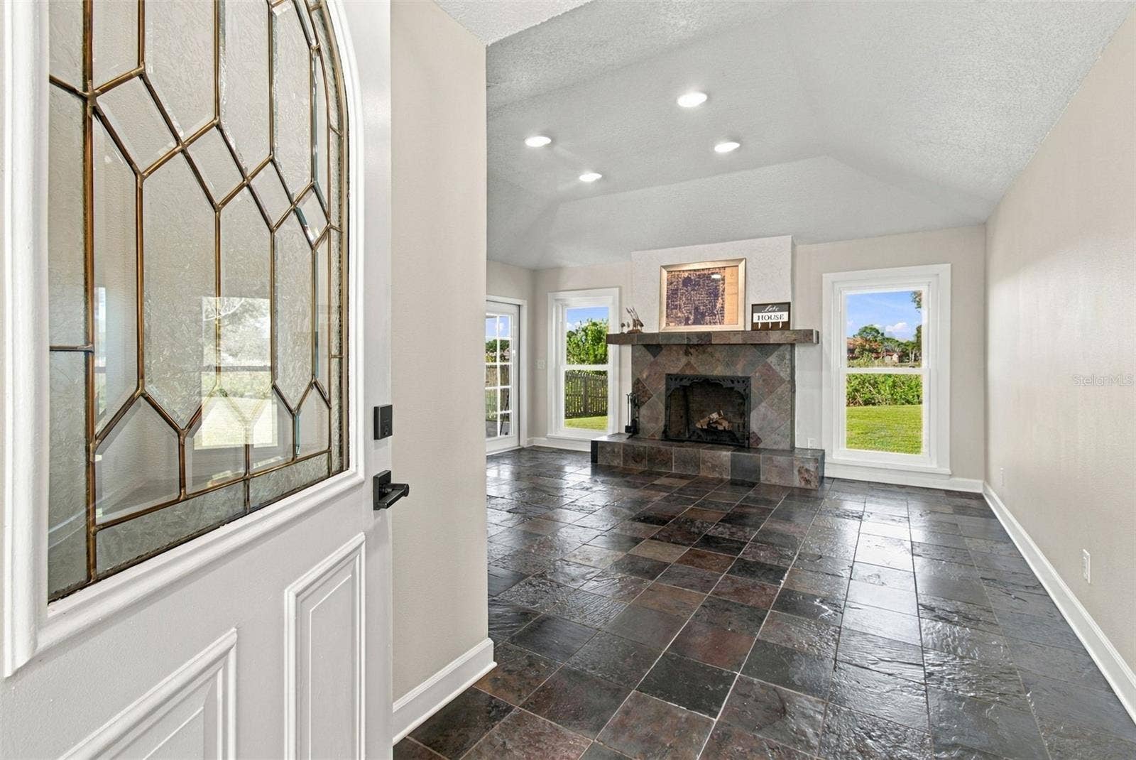 3021 W SITKA STREET, Tampa, FL 33614 3021 W SITKA STREET, Tampa, FL 33614