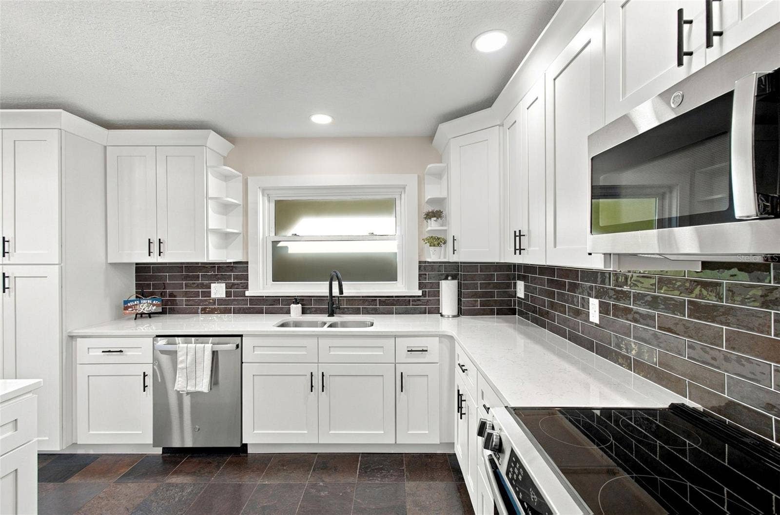 3021 W SITKA STREET, Tampa, FL 33614 3021 W SITKA STREET, Tampa, FL 33614