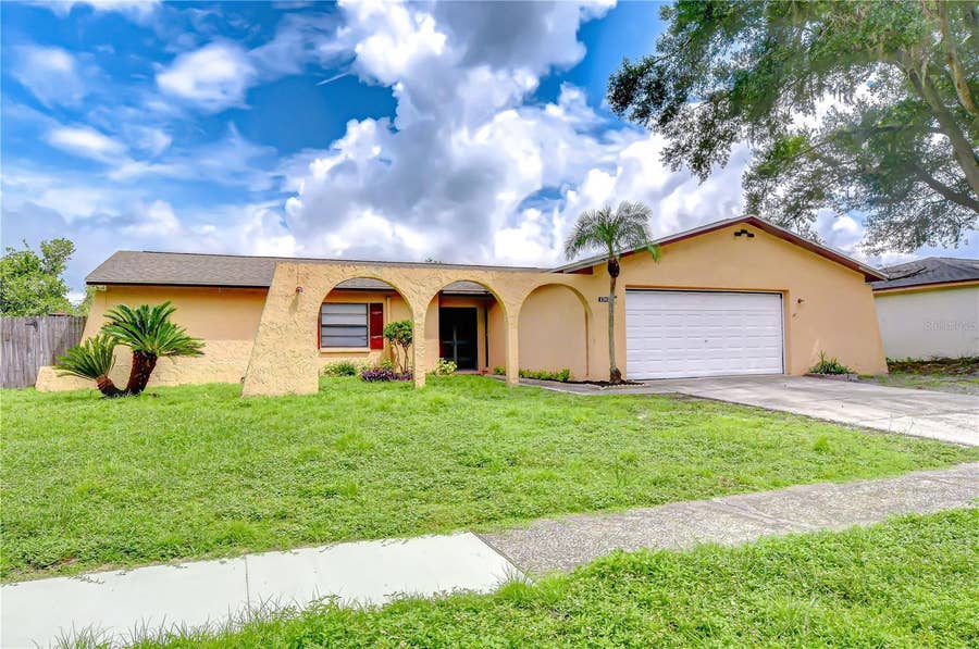 Property photo for 4303 HOLLOW HILL DRIVE, Tampa, FL