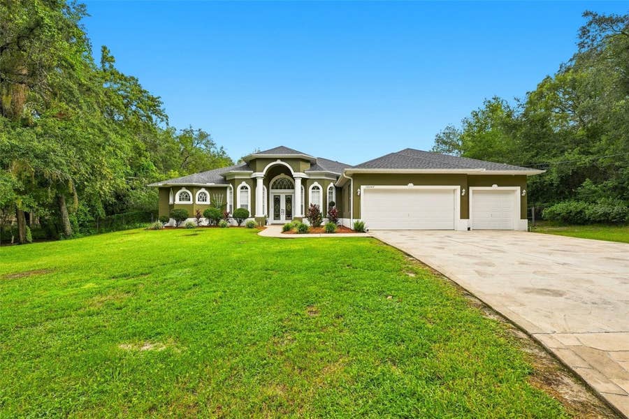Property photo for 16547 CROSSANDRA LANE, Spring Hill, FL