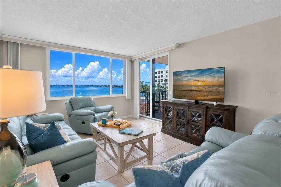 Property photo for 6287 BAHIA DEL MAR CIRCLE, #401, St Petersburg, FL