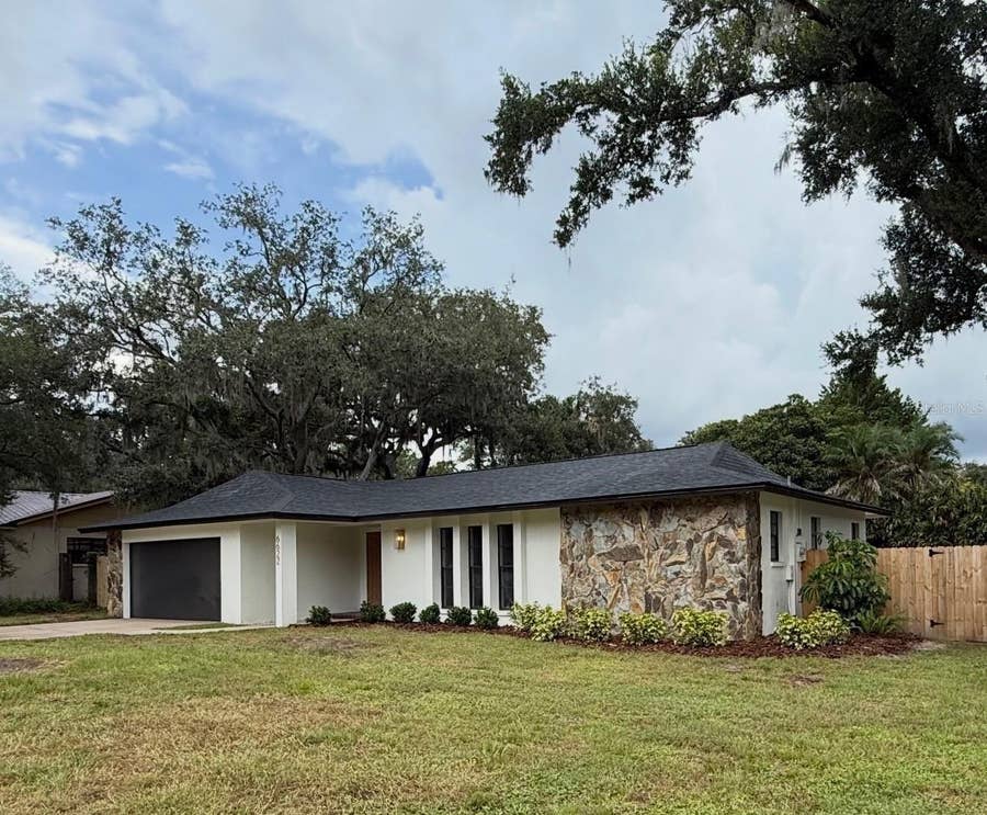 Property photo for 6622 GLENCOE DRIVE, Temple Terrace, FL