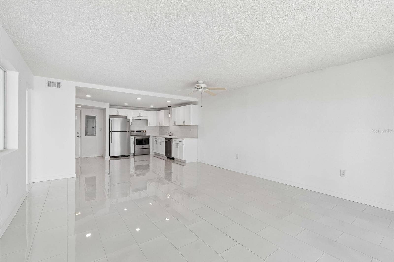 450 TREASURE ISLAND CAUSEWAY, #106, Treasure Island, FL 33706 450 TREASURE ISLAND CAUSEWAY, #106, Treasure Island, FL 33706
