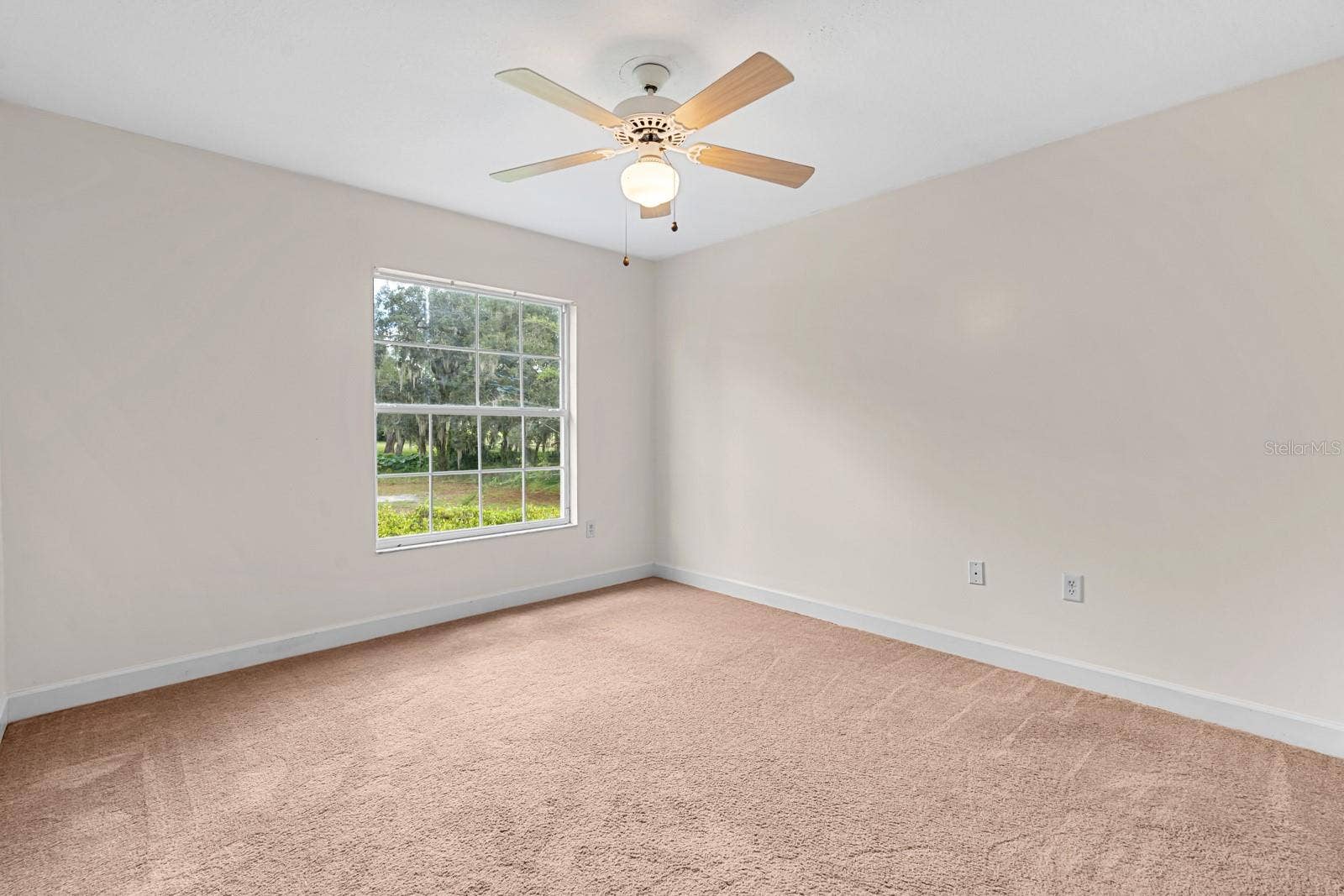 1435 CHERRY LANE, Lakeland, FL 33811 Guest Room 1, 2nd Floor
